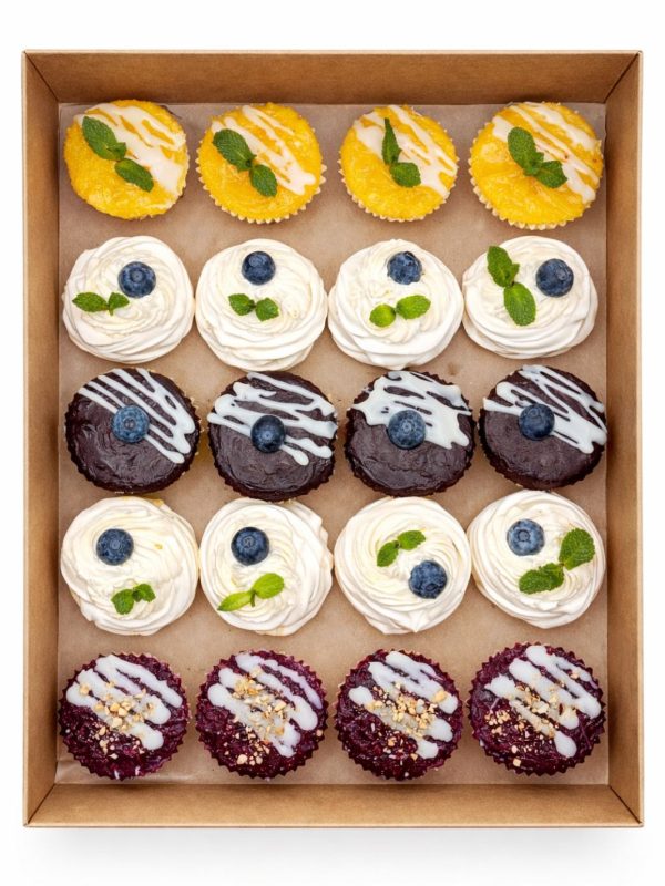 Dessert Mix Box “Pavlova & Cheesecake”